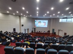 环绕食材采购、加工制做、清洗消毒、食